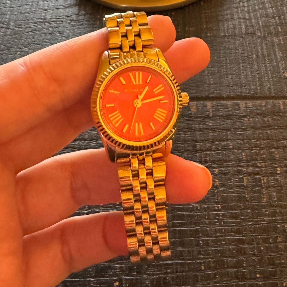 Michael Kors- Rare Orange Face- Gold Bracelet- Like New!